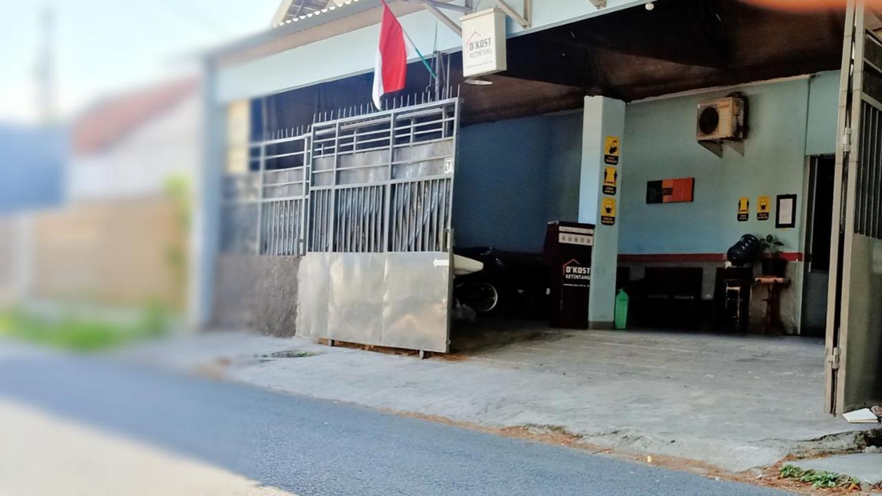 Hotel D'Kost Ketintang Surabaja Zewnętrze zdjęcie