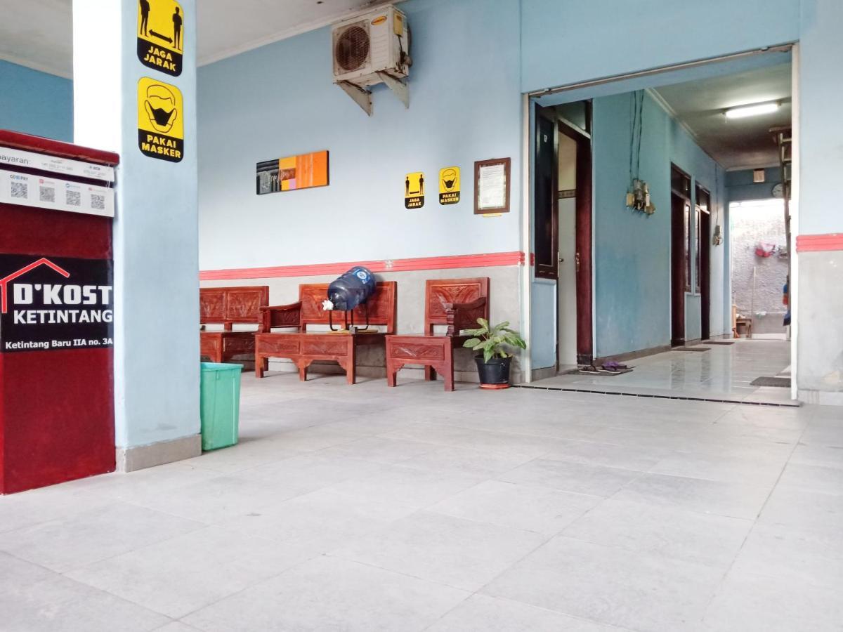 Hotel D'Kost Ketintang Surabaja Zewnętrze zdjęcie